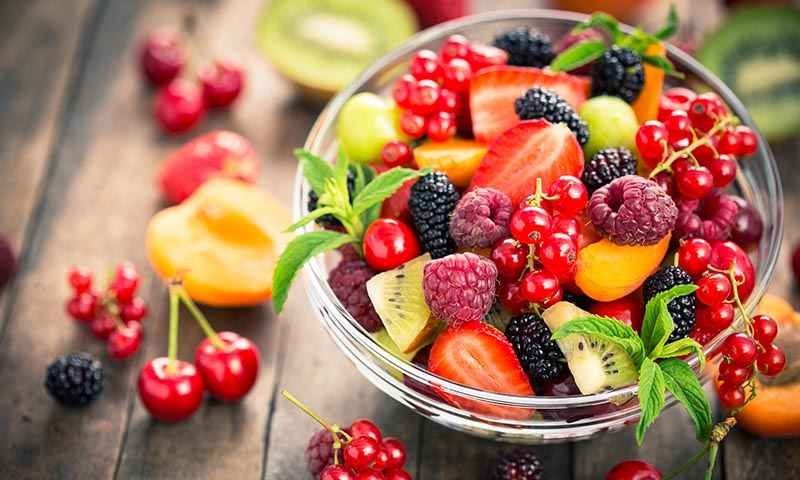 Mitos sobre la fruta que ya puedes desterrar