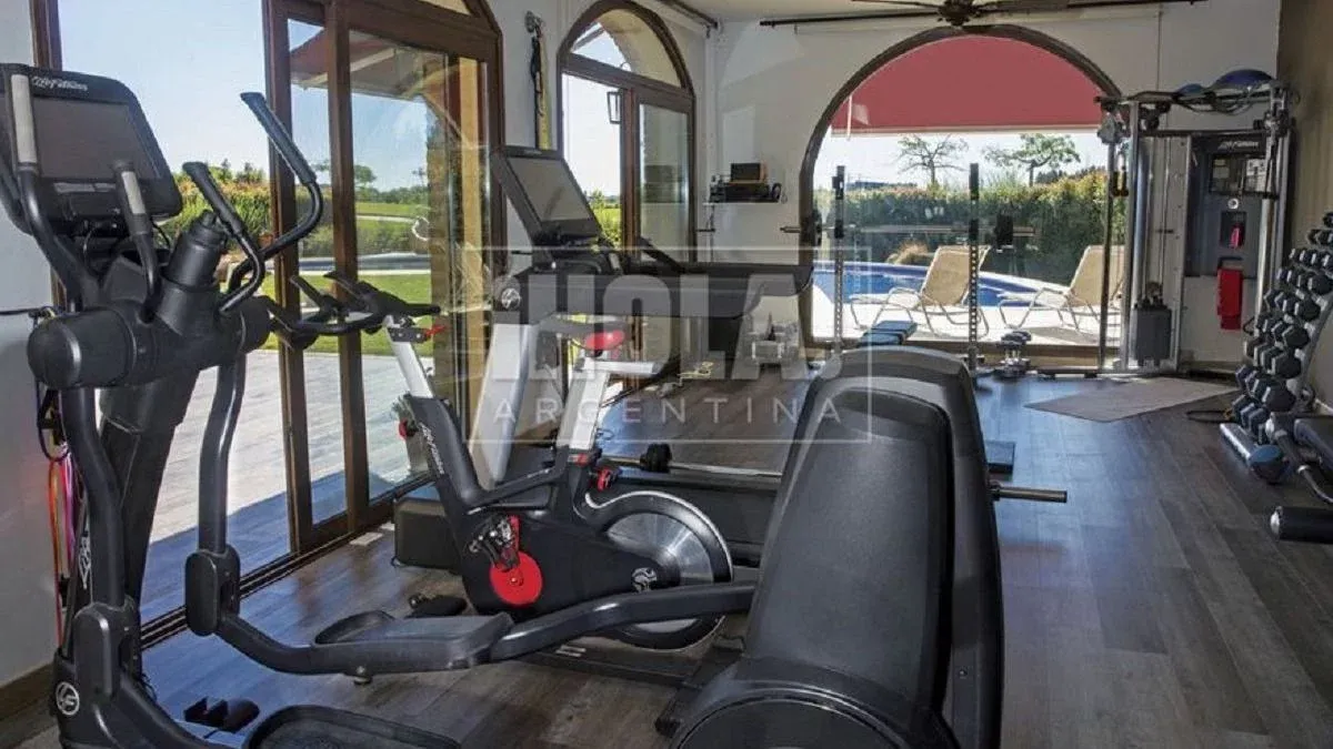 La casa de Fantino cuenta con impresionante gimnasio.&nbsp;