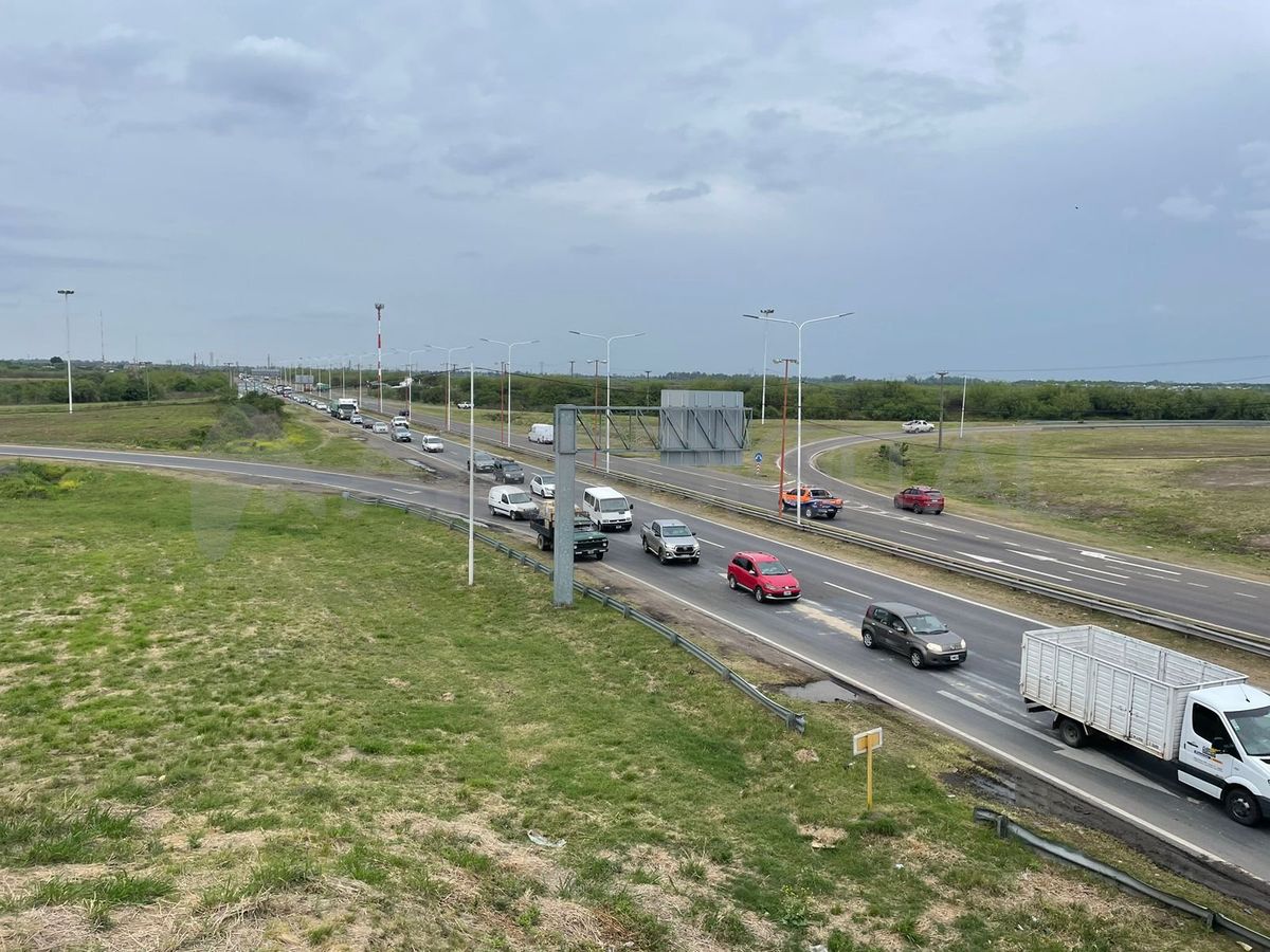 Una peligrosa modalidad de robo generó preocupación este lunes en la Autopista Rosario - Santa Fe﻿