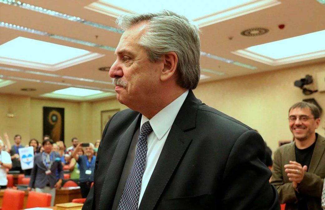 Alberto Fernández se reúne con López Obrador y con el empresario Carlos Slim en México