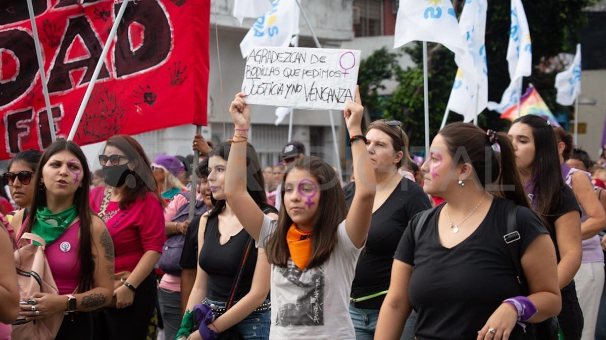 Se invita a todas las mujeres y disidencias a sumarse a la marcha.