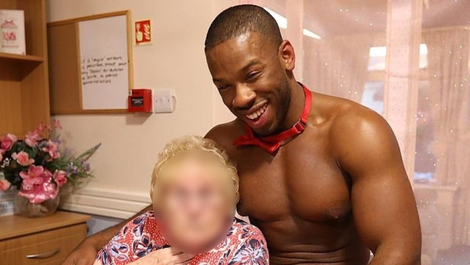 Festejó su 89 años en el geriátrico con unos mozos muy especiales