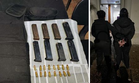 La policía aprehendió a una mujer de 22 años armada con chaleco, ocho cargadores y balas. Circulaba en moto y fue interceptada tras un llamado al 911. La policía aprehendió a una mujer de 22 años armada con chaleco, ocho cargadores y balas. Circulaba en moto y fue interceptada tras un llamado al 911.