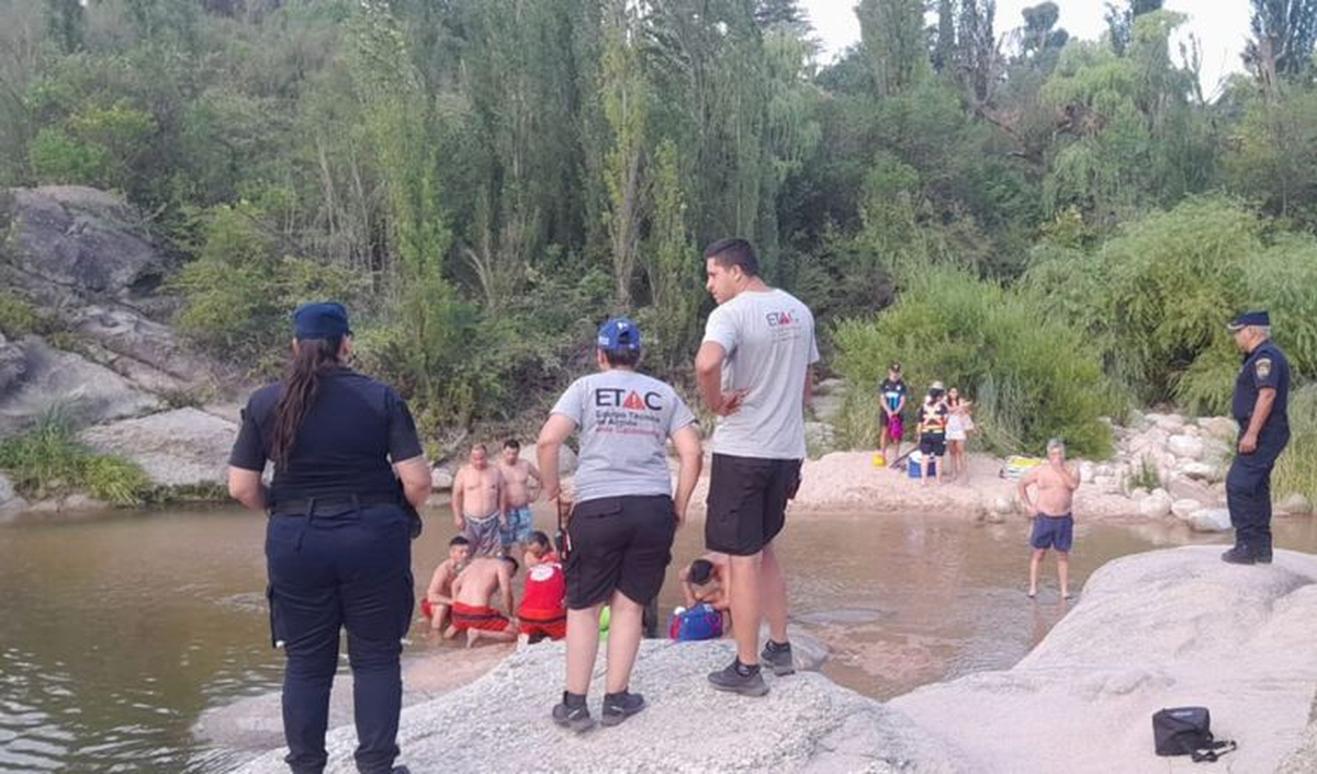 El hombre, de 43 años, fue encontrado ahogado en un río de la localidad cordobesa de Nono.