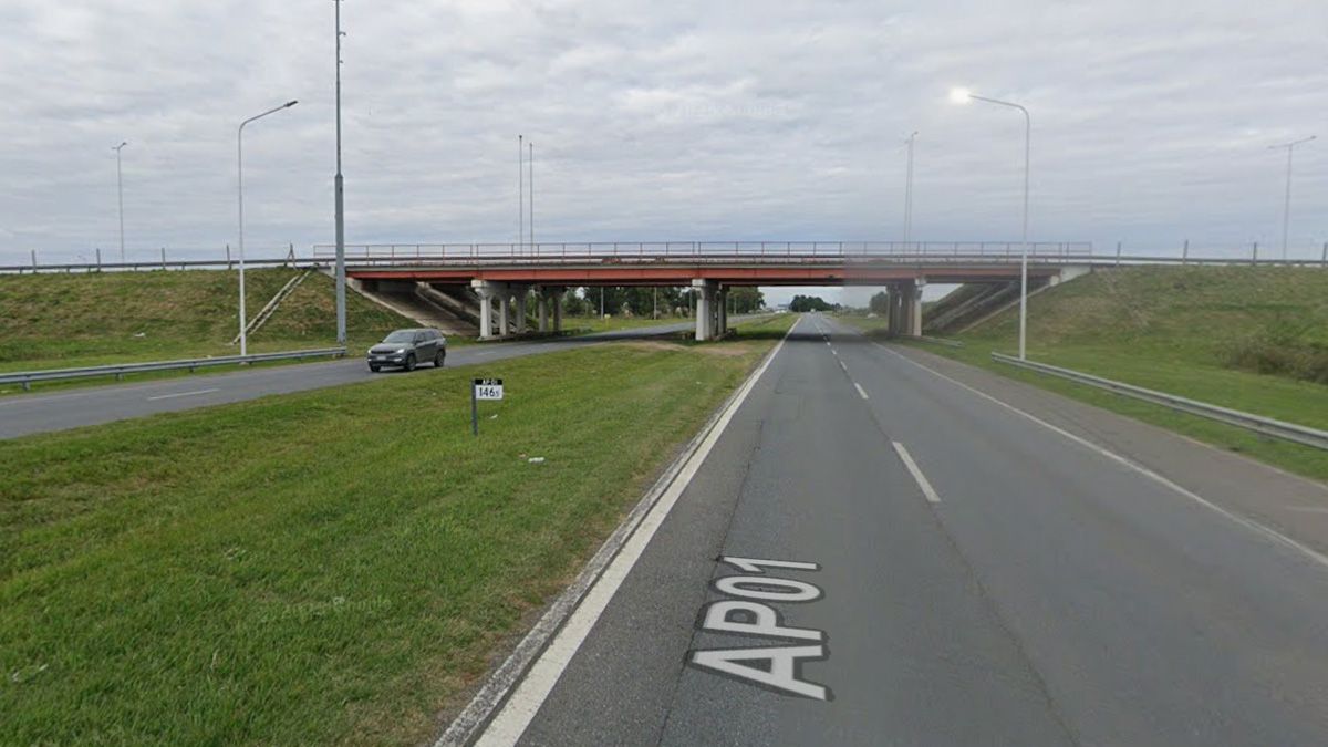 La obra abarcará el tramo de la autopista comprendido entre el puente de la Autovía 19 y el peaje a la altura de Sauce Viejo. Foto: Google Maps.