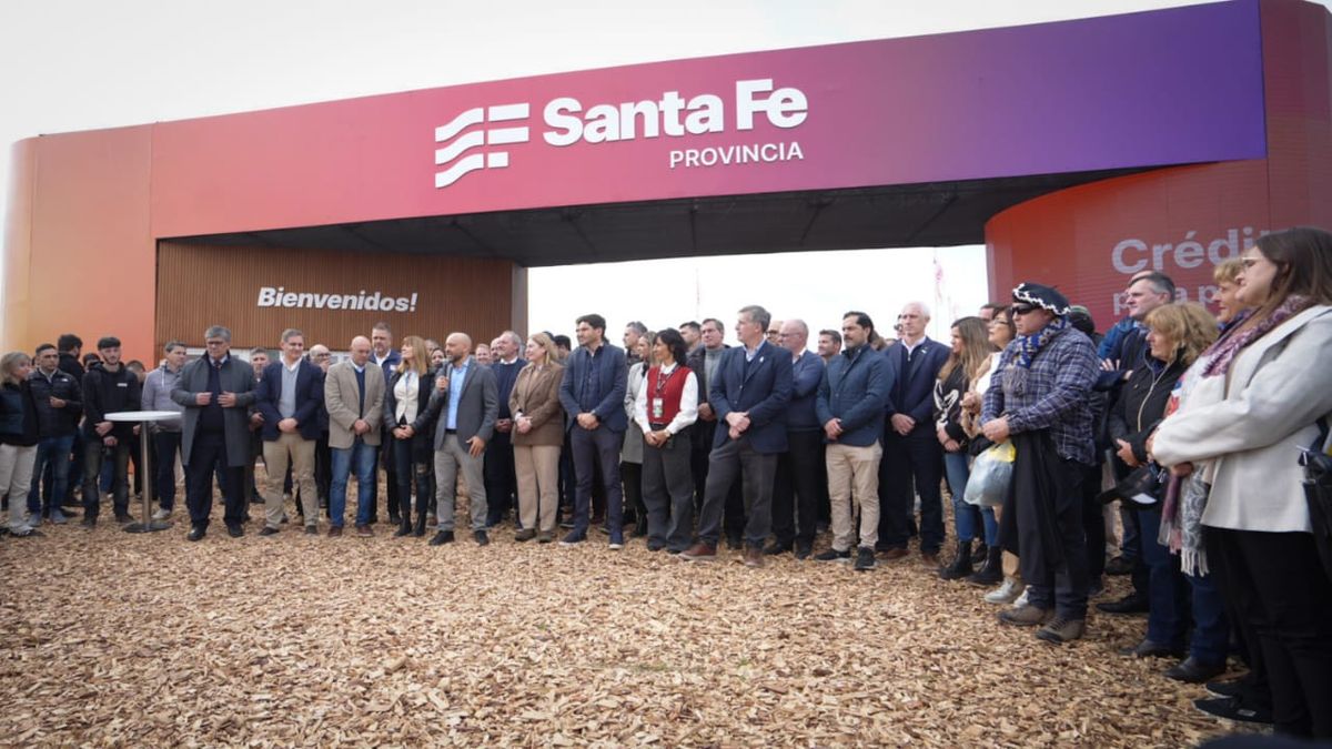 Maximiliano Pullaro inauguró el stand de Santa Fe en la Agroactiva 2025. Maximiliano Pullaro inauguró el stand de Santa Fe en la Agroactiva 2025.