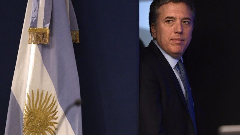 El riesgo país pasó los 800 puntos