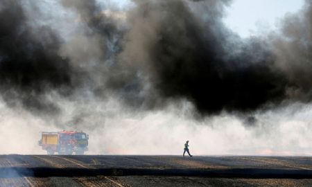 llevaba un horno prendido para pizza, perdio las brasas y provoco un incendio llevaba un horno prendido para pizza, perdio las brasas y provoco un incendio