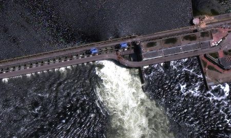 La central hidroeléctrica de Kajovka, ubicada a 60 kilómetros de la ciudad de Jerson, es una infraestructura clave del sur ucraniano. La central hidroeléctrica de Kajovka, ubicada a 60 kilómetros de la ciudad de Jerson, es una infraestructura clave del sur ucraniano.