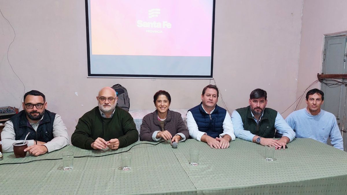 Funcionarios locales y provinciales encabezaron el encuentro.&nbsp;