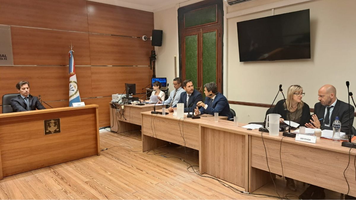 El juicio ante un jurado popular se realiza en la sala 1 de los tribunales de Santa Fe