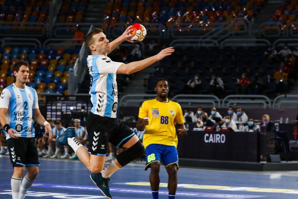 Los Gladiadores avanzaron a la segunda ronda del Mundial de Handball.