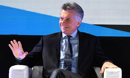 Mauricio Macri aceptará ser parte del Club de Madrid, según revelaron fuentes cercanas al expresidente. Mauricio Macri aceptará ser parte del Club de Madrid, según revelaron fuentes cercanas al expresidente.