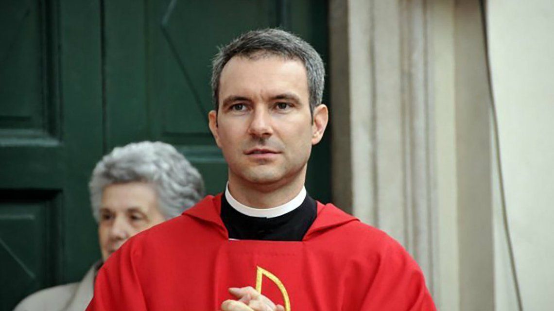 El Vaticano condenó a un cura a cinco años de cárcel