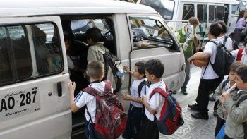 A pocas semanas del inicio de clases, aumenta el transporte escolar en Santa Fe