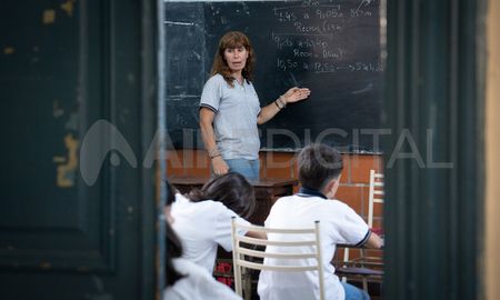 Para Amsafé, la recomposición salarial del gobierno “tiene que ir en línea con la inflación. Para Amsafé, la recomposición salarial del gobierno “tiene que ir en línea con la inflación.
