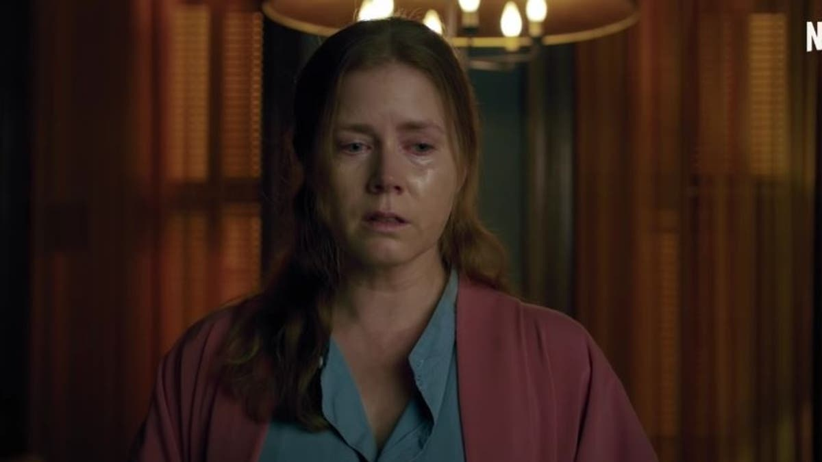 De qué trata "La mujer en la ventana".