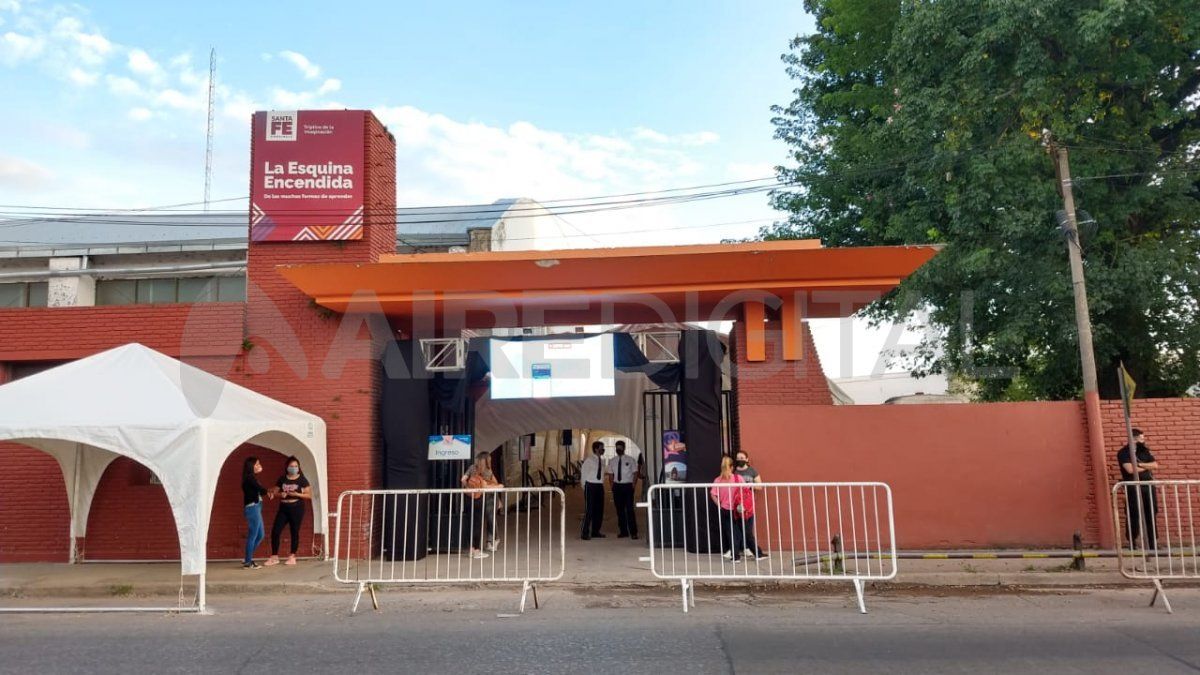 El jueves se retoma la vacunación de adultos mayores en la Esquina Encendida.
