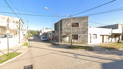 Ingresó por la ventana y la atacó con un cuchillo: un hombre fue detenido por violencia de género en barrio Chalet