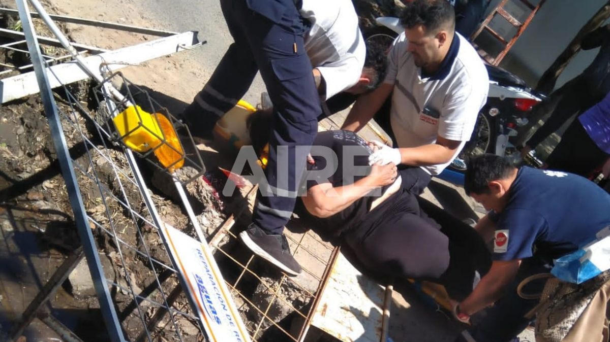 El hecho ocurrió en horas del mediodía en la intersección de calle Tucumán y Saavedra