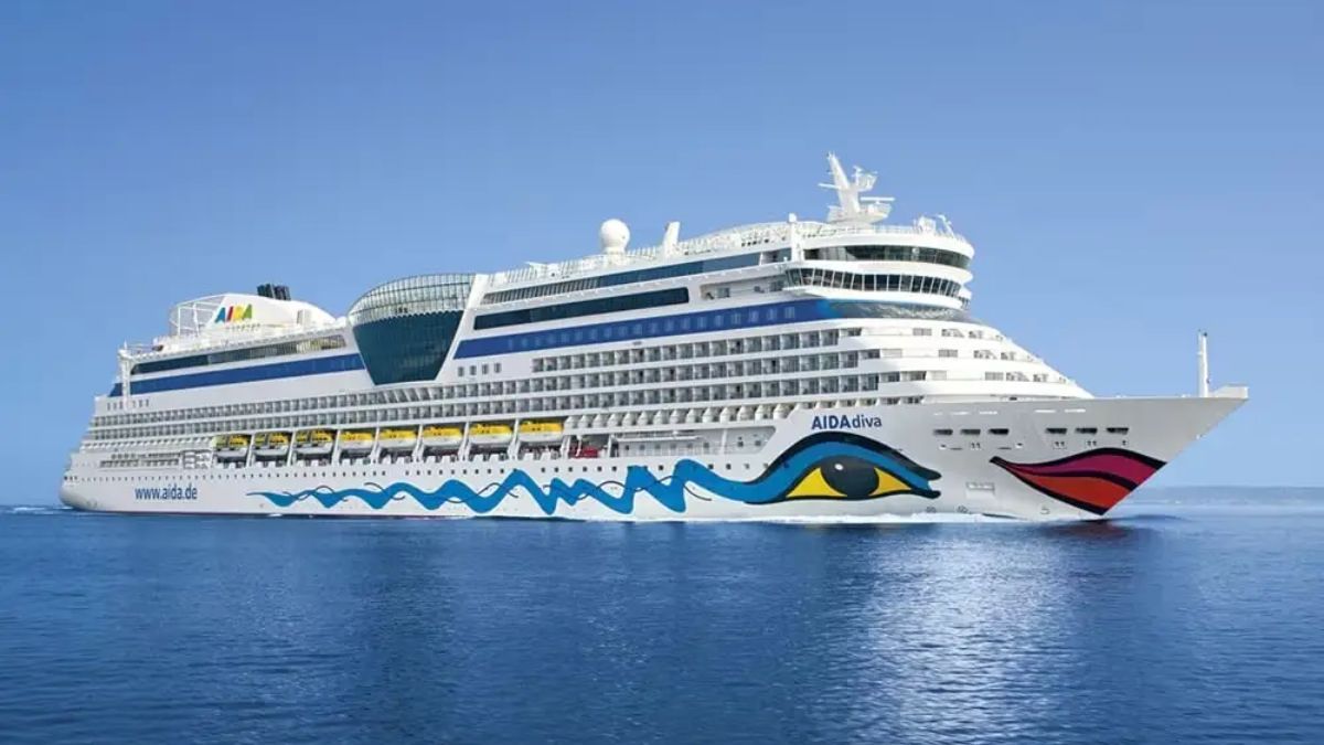 Las autoridades reforzaron la limpieza y el aislamiento para contener los contagios mientras el crucero avanza hacia Centroam&eacute;rica.