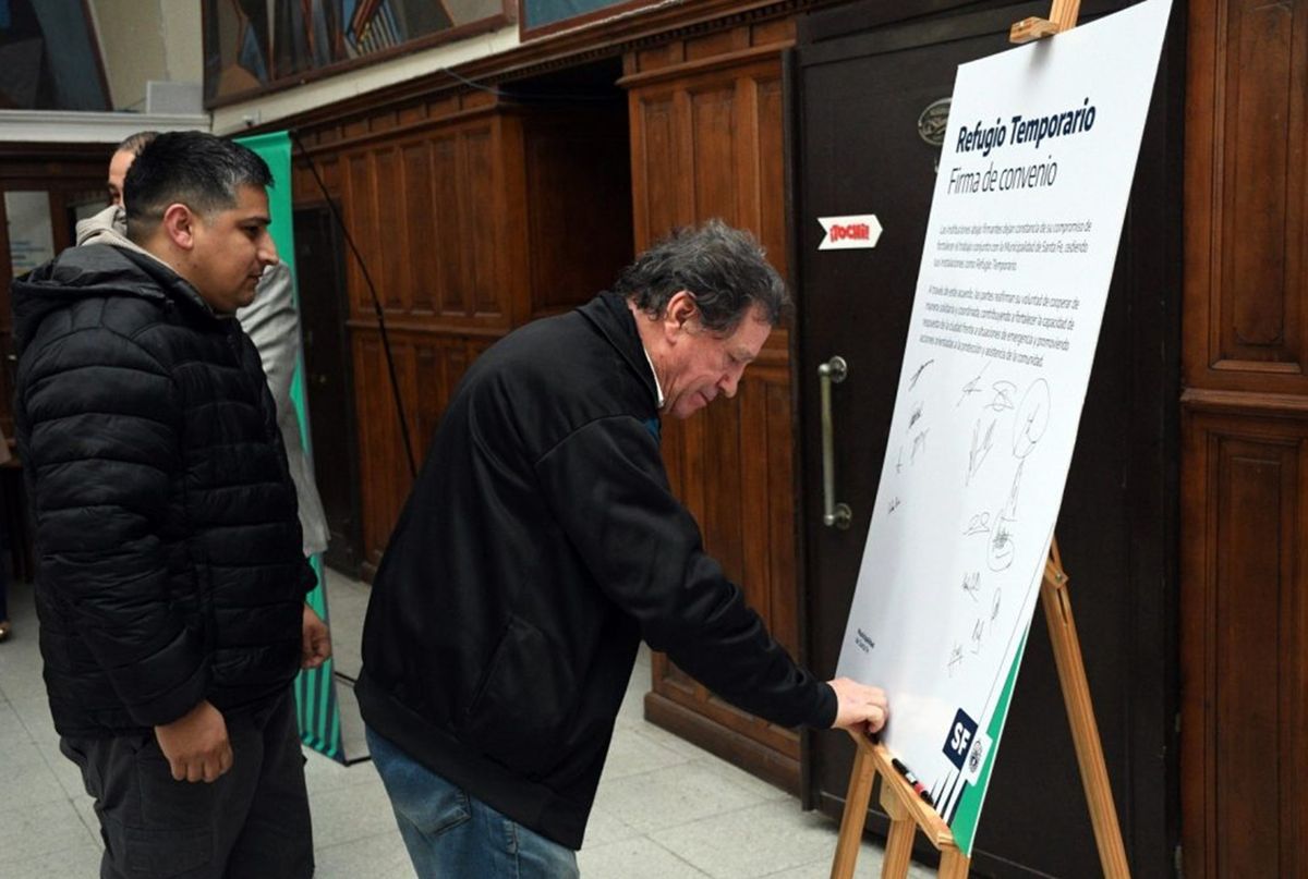 Son 18 las instituciones de Santa Fe que firmaron convenios con la Municipalidad para colaborar ante la llegada del Fen&oacute;meno del Ni&ntilde;o.
