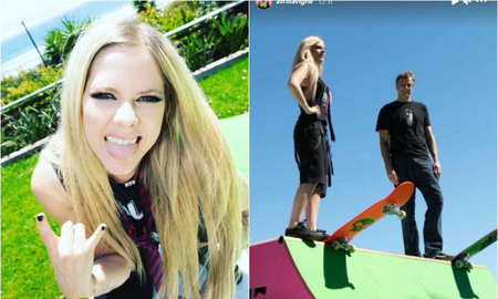 Avril Lavigne apareció haciendo el lipsync de su éxito Sk8ter Boi lookeada con su estilo característico, junto al legendario patinador Tony Hawk. Avril Lavigne apareció haciendo el lipsync de su éxito Sk8ter Boi lookeada con su estilo característico, junto al legendario patinador Tony Hawk.