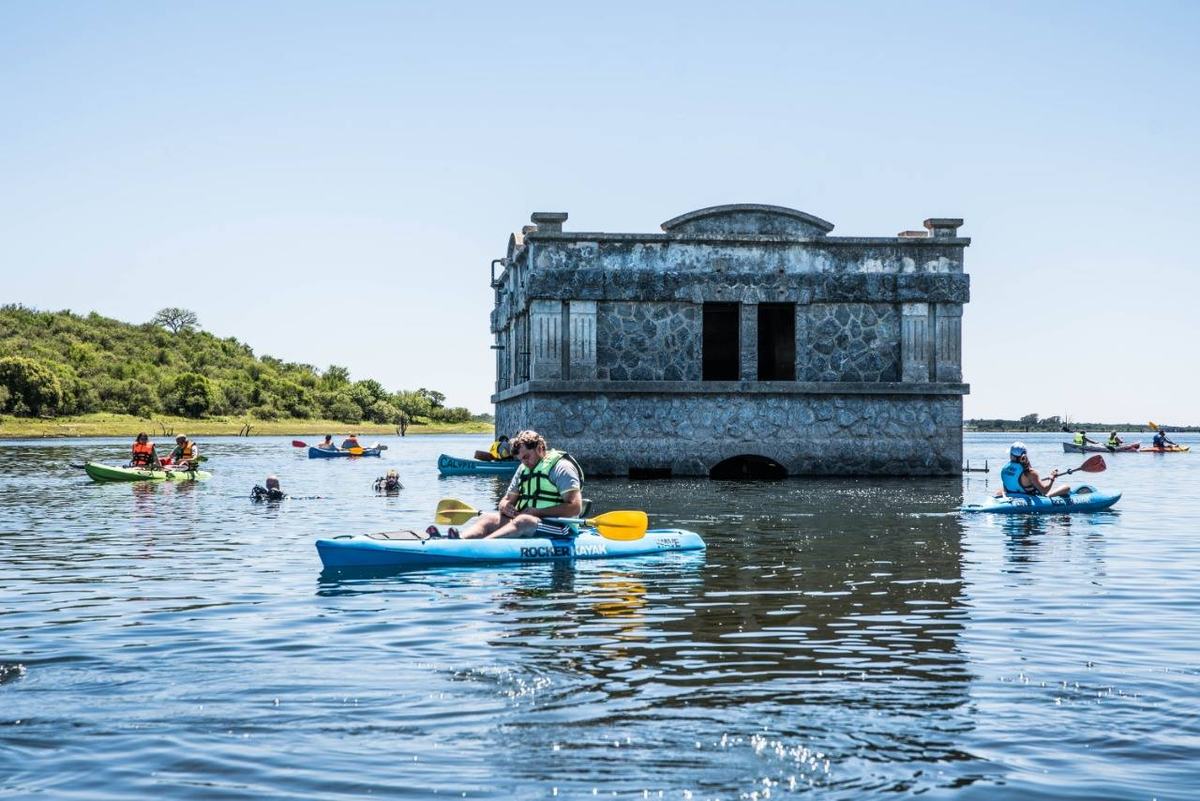 El pueblo submarino Salto Norte