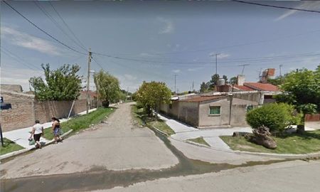 Un docente mató de un escopetazo a un delincuente que intentó robar su casa en La Matanza Un docente mató de un escopetazo a un delincuente que intentó robar su casa en La Matanza