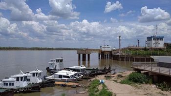 El marinero había bajado de un barco en Puerto San Martín. 