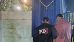 El operativo se realizó en Villa Mugueta, departamento San Lorenzo, mientras el requerido trabajaba como preparador físico en un club de esa localidad.