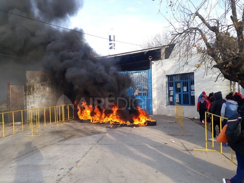 Tras los disturbios del fin de semana, en el ingreso a los penales se dividirán los días de visita