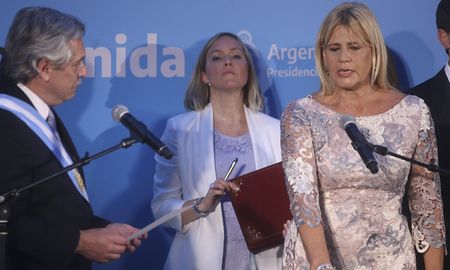La ministra de Justicia, Marcela Losardo, estará presente en el debate del proyecto de ley de reforma judicial. La ministra de Justicia, Marcela Losardo, estará presente en el debate del proyecto de ley de reforma judicial.