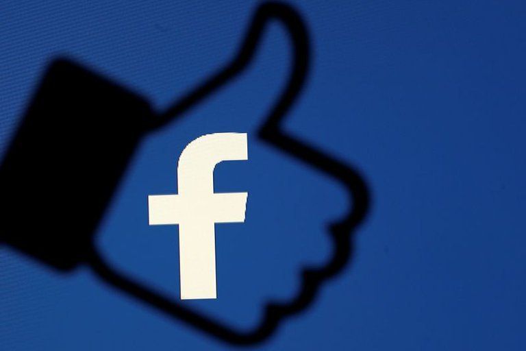 Facebook ha estado experimentando con la reducción de la visibilidad de los conteos de “me gusta” durante años, a medida que enfrenta las críticas de que sus plataformas disminuyen el bienestar mental de sus usuarios.