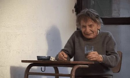 Dio miedo con su risa macabra en el famoso capítulo de El Mascapito de Okupas y sus memes son furor en las redes: ¿quién fue Carmen Renard Moyano? Dio miedo con su risa macabra en el famoso capítulo de El Mascapito de Okupas y sus memes son furor en las redes: ¿quién fue Carmen Renard Moyano?