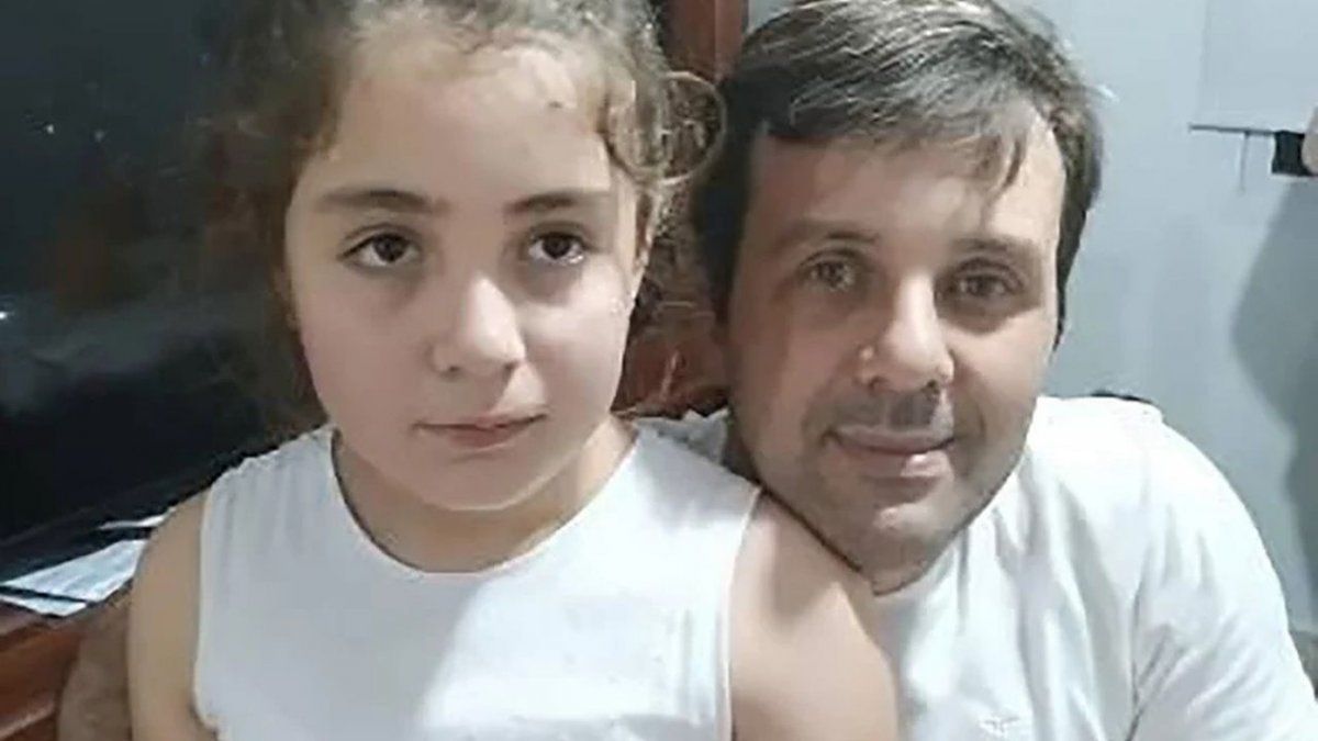 Pablo Damián Grottini fue filmado desde la cárcel. En el video apunta contra la fiscal del caso e insiste con su inocencia en la causa por el triple crimen.