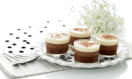 Tarta tres chocolates en vaso: la receta para hacer casa y sorprender a papá Tarta tres chocolates en vaso: la receta para hacer casa y sorprender a papá