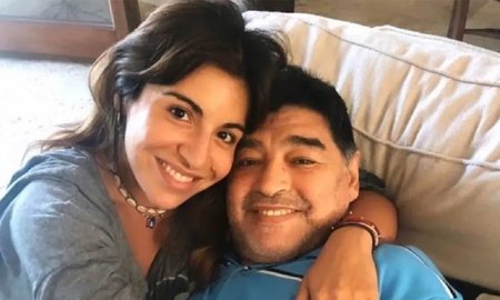 El emotivo mensaje de Gianinna Maradona a Diego de cara a las fiestas: Nos extraño El emotivo mensaje de Gianinna Maradona a Diego de cara a las fiestas: Nos extraño