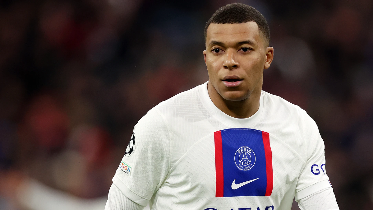 La furia del PSG tras el anuncio bomba de Kylian Mbappé.