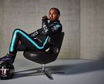 Lewis Hamilton todavía no renovó con Mercedes y Ralf Schumacher, ex piloto de Fórmula 1, lo criticó por esta dilatación de las negociaciones. Lewis Hamilton todavía no renovó con Mercedes y Ralf Schumacher, ex piloto de Fórmula 1, lo criticó por esta dilatación de las negociaciones.