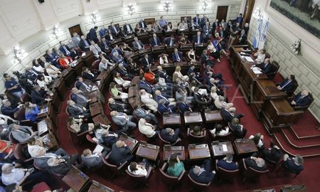 Este sábado se inaugura el período de sesiones ordinarias en la Legislatura de Santa Fe, con el discurso del gobernador Omar Perotti. Este sábado se inaugura el período de sesiones ordinarias en la Legislatura de Santa Fe, con el discurso del gobernador Omar Perotti.