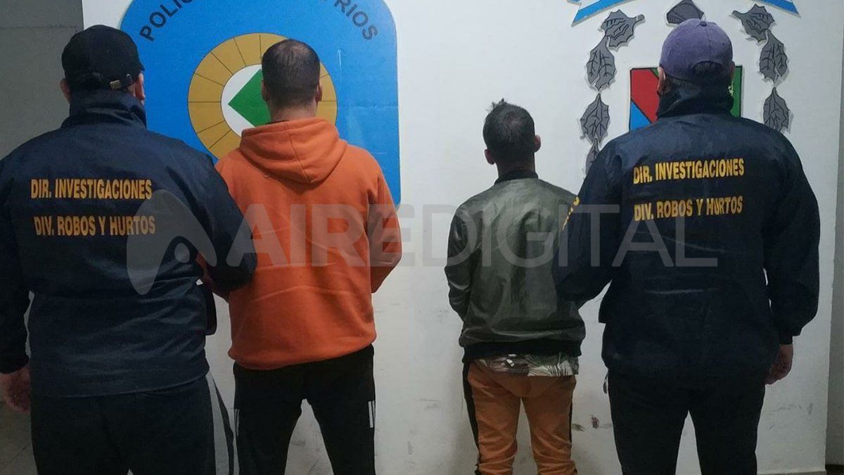 Capturados. La detención fue realizada por los agentes de la División Hurtos y Robos de Paraná.