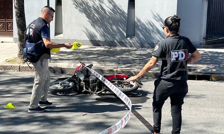 Peritos de la Policía de Investigaciones mientras relevaban la zona del siniestro. Peritos de la Policía de Investigaciones mientras relevaban la zona del siniestro.