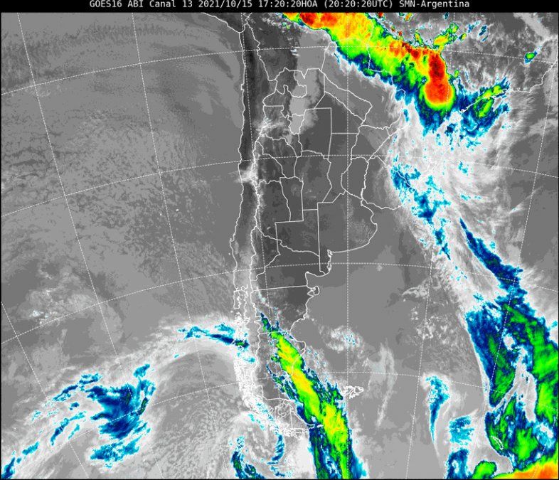 Imagen satelital del tiempo a las 17.20 horas del viernes.