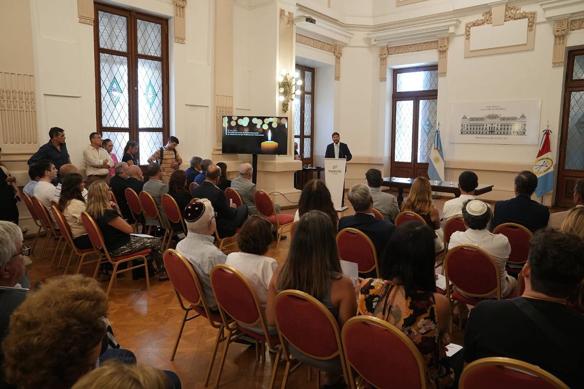 El acto por el D&iacute;a Internacional en Memoria de las V&iacute;ctimas del Holocausto se realiz&oacute; este mi&eacute;rcoles en el Sal&oacute;n Blanco de Casa de Gobierno.