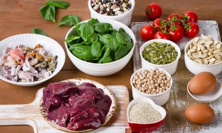 Hierro: qué alimentos comer y cuáles evitar para mejorar su absorción