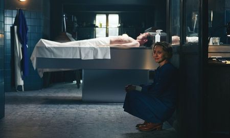 Tiene 8 capítulos, la nueva mineserie de Netflixt que te va a dejar perplejo. Tiene 8 capítulos, la nueva mineserie de Netflixt que te va a dejar perplejo.