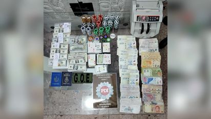 La PDI desbarató una casa de apuestas ilegales en pleno Aristóbulo del Valle: secuestraron drogas, dólares y fichas de póker