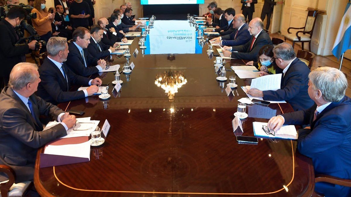 El reclamo de los gobernadores se da en el marco de la disputa entre los gobiernos nacional y porteño por esos fondos que tiene estado judicial y es considerado por la Corte Suprema.