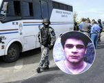 A Alejandro Candia, uno de los presos que se fugó de la autopista, una banda narco le secuestró su hijo de 15 años y le exigieron 500.000 pesos. A Alejandro Candia, uno de los presos que se fugó de la autopista, una banda narco le secuestró su hijo de 15 años y le exigieron 500.000 pesos.